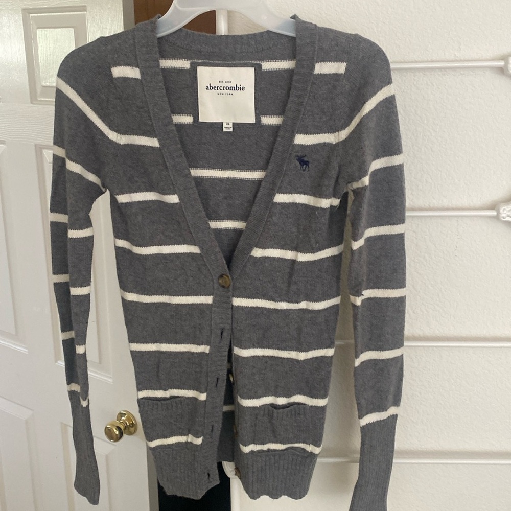 Abercrombie & Fitch Cardigan Sweater Gray & Cream SZ XL Extra Length NWOT